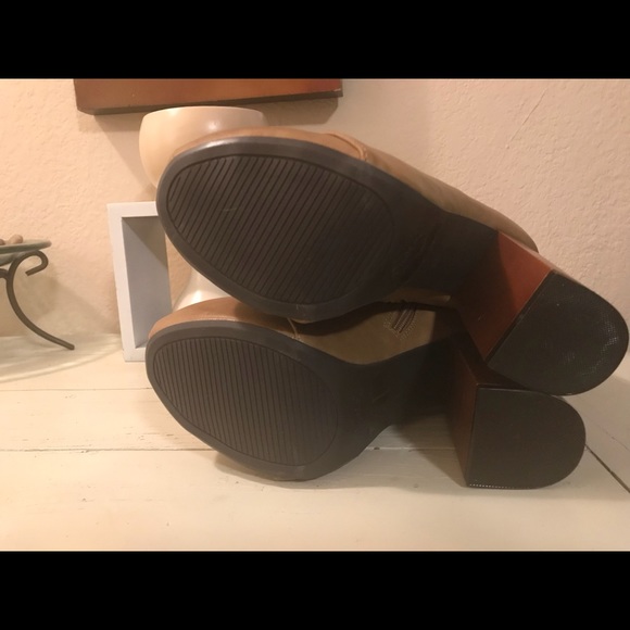 Booties - Picture 3 of 5